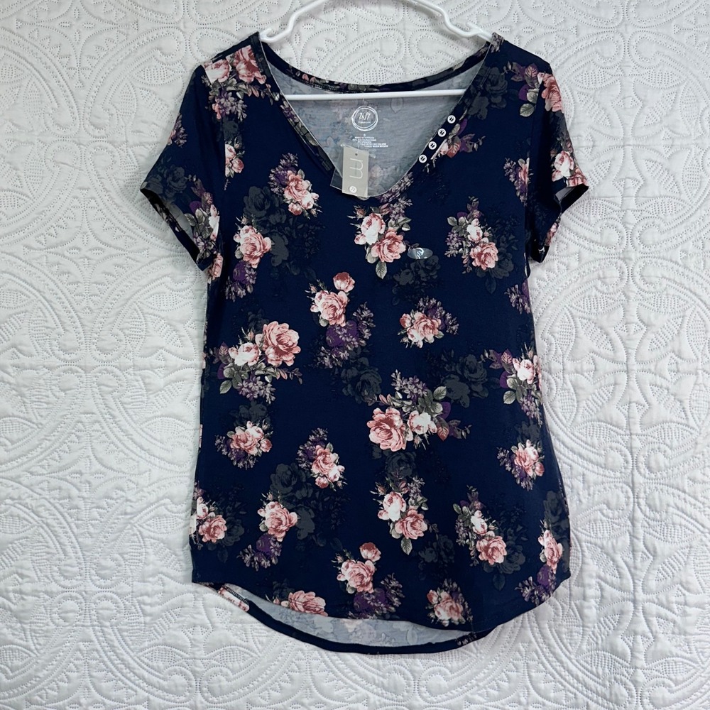 Maurices 24/7 Floral V-Neck Short Sleeve Top Navy Pink Small NWT